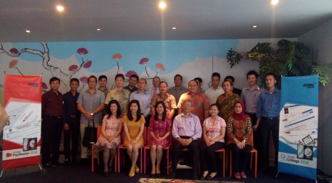 MENDUKUNG MEA (MASYARAKAT ASEAN) DENGAN TEKNOLOGI INFORMASI YANG UNGGUL